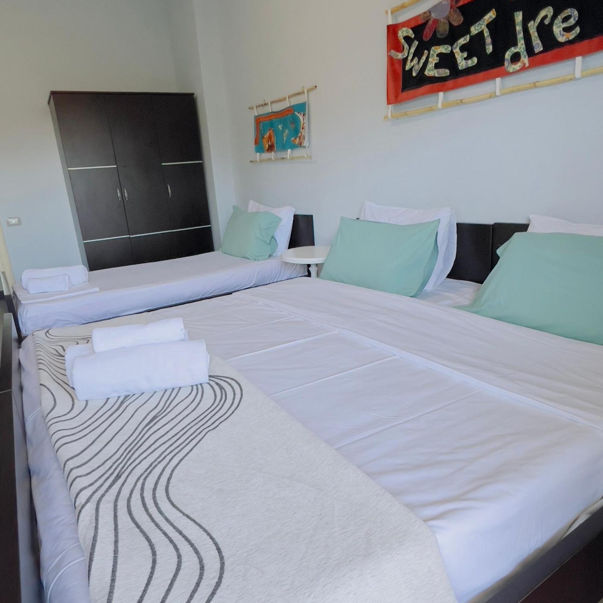 10 Apartmants Olimpia Mir Durres Exterior photo
